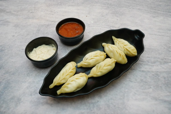 Homemade Paneer Suji Momos [6 Pieces]